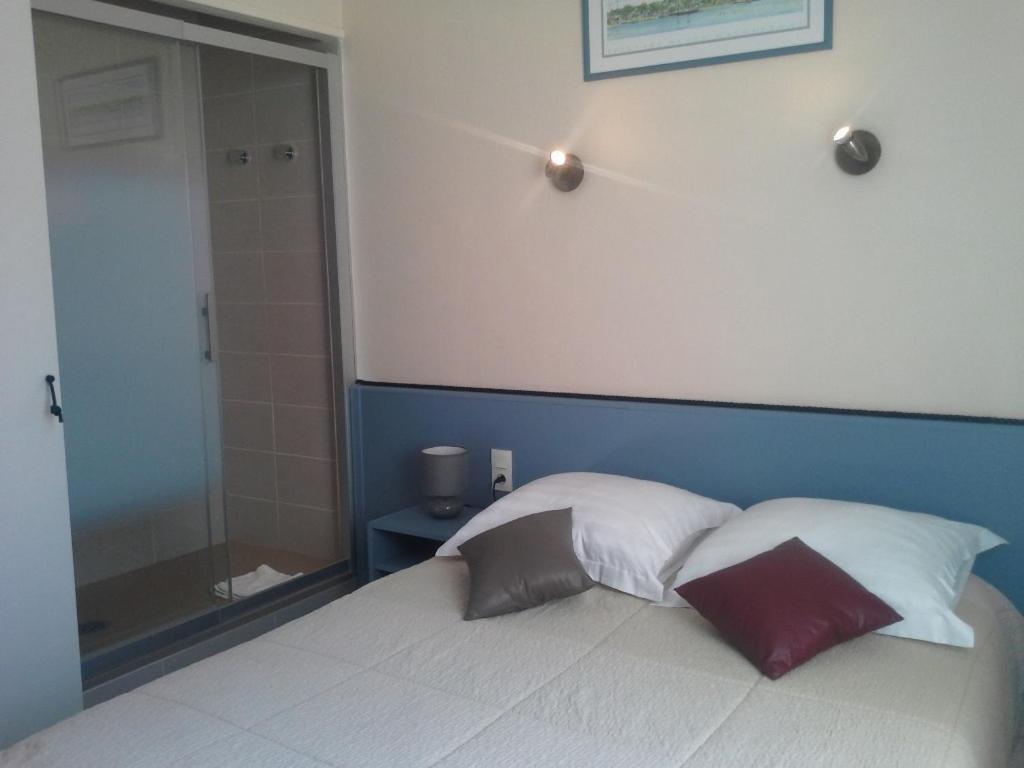 Avel Hotel *